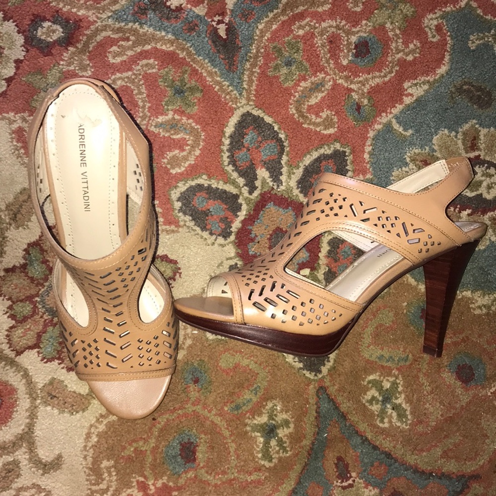 Adrienne Vittadini heel New